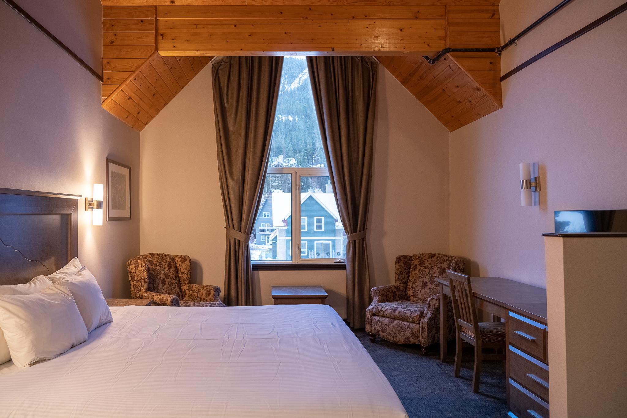 The Rundlestone Lodge Banff Ngoại thất bức ảnh